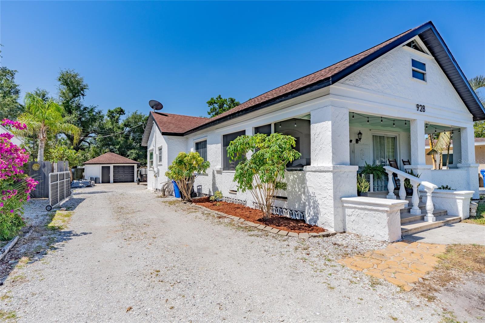 Image 40 of 48 For 928 Groveland Avenue
