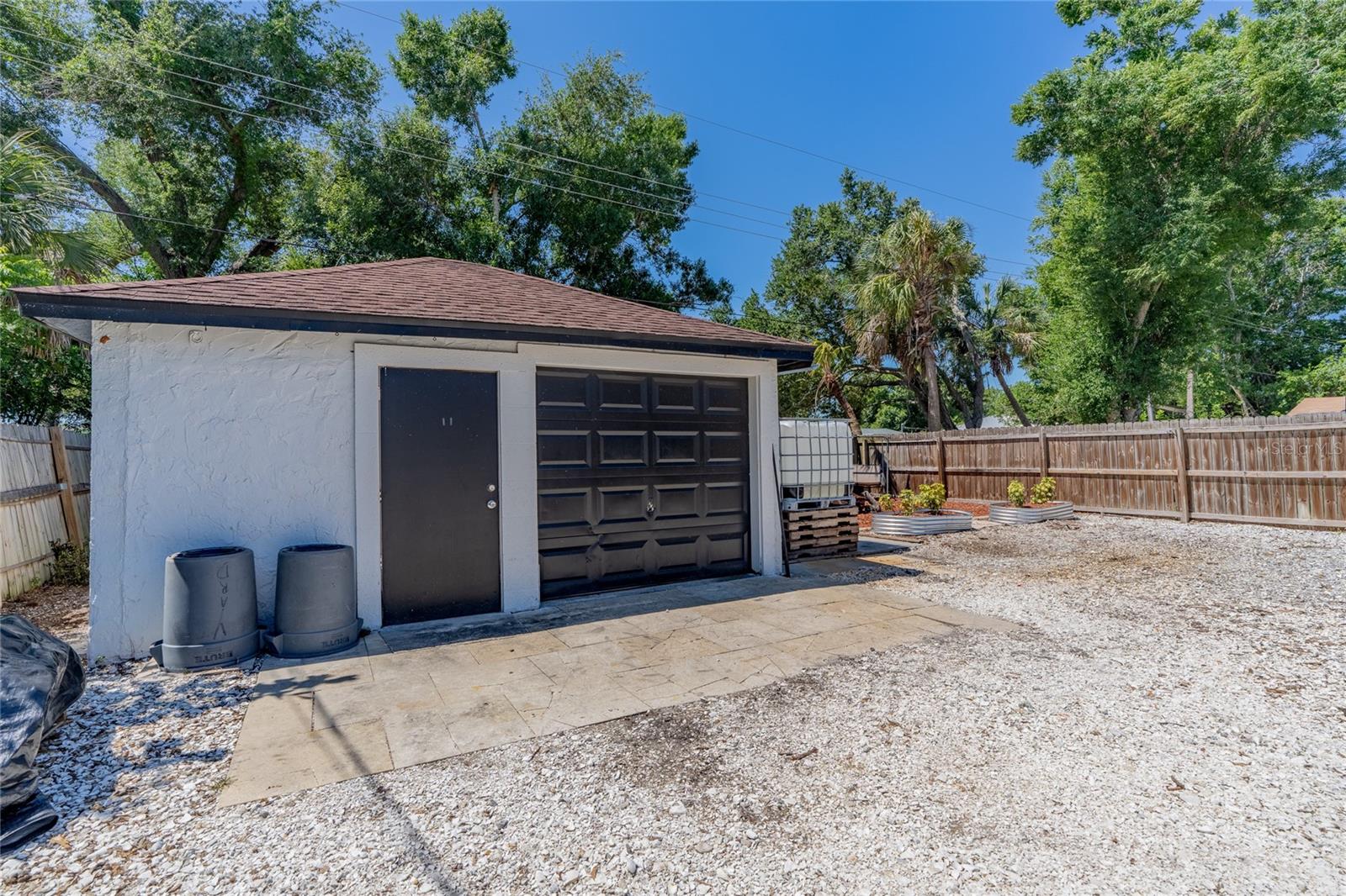 Image 46 of 48 For 928 Groveland Avenue