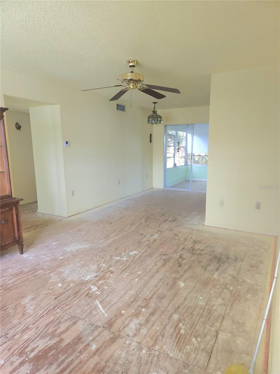 Image 7 of 20 For 4158 Tamiami Trail M3