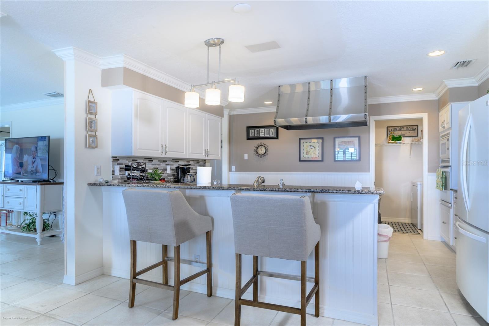 Image 29 of 82 For 1477 Park Beach Circle 33