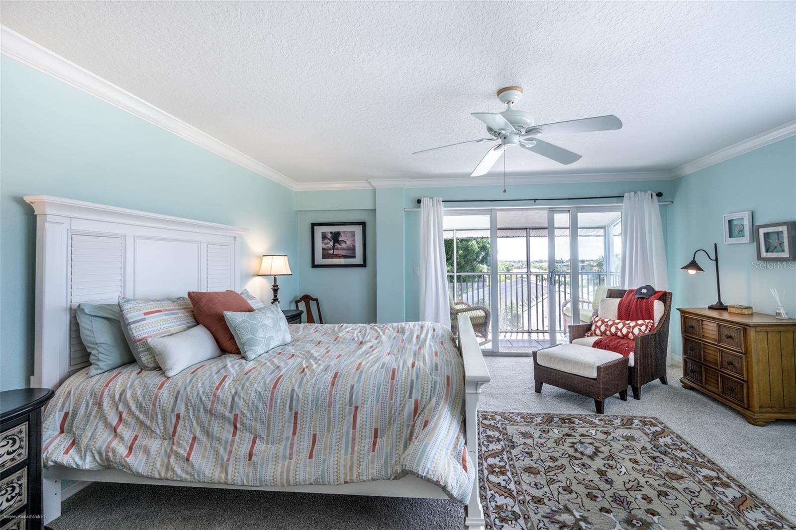Image 39 of 82 For 1477 Park Beach Circle 33