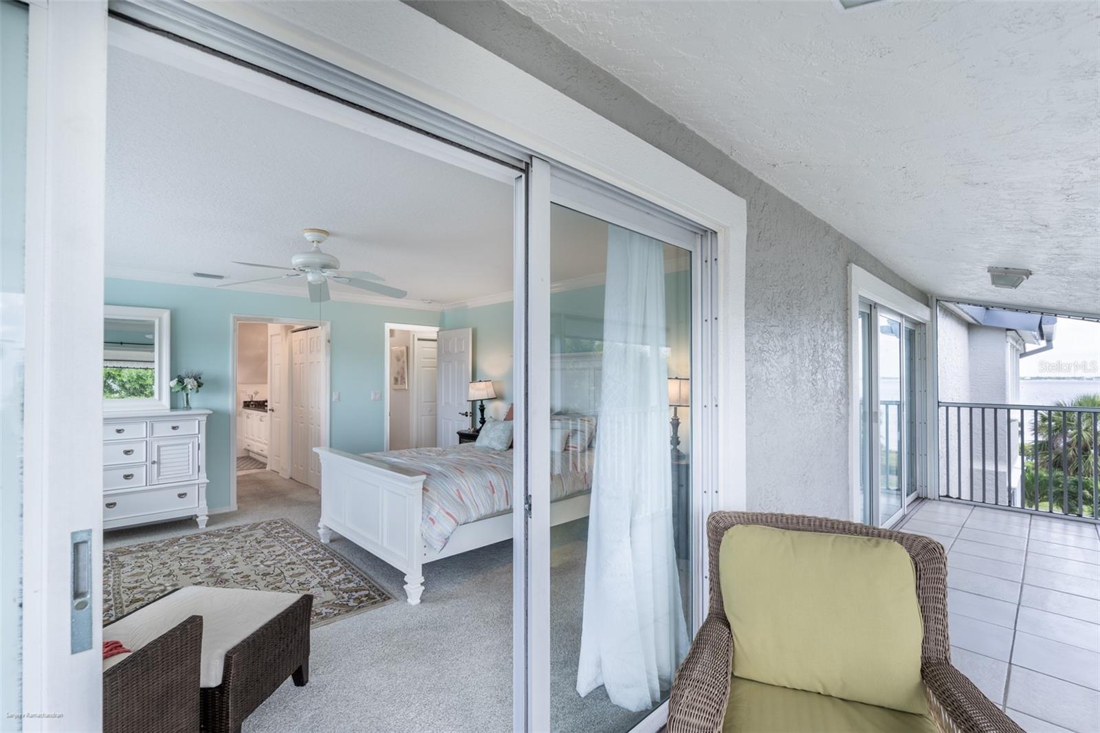 Image 46 of 82 For 1477 Park Beach Circle 33