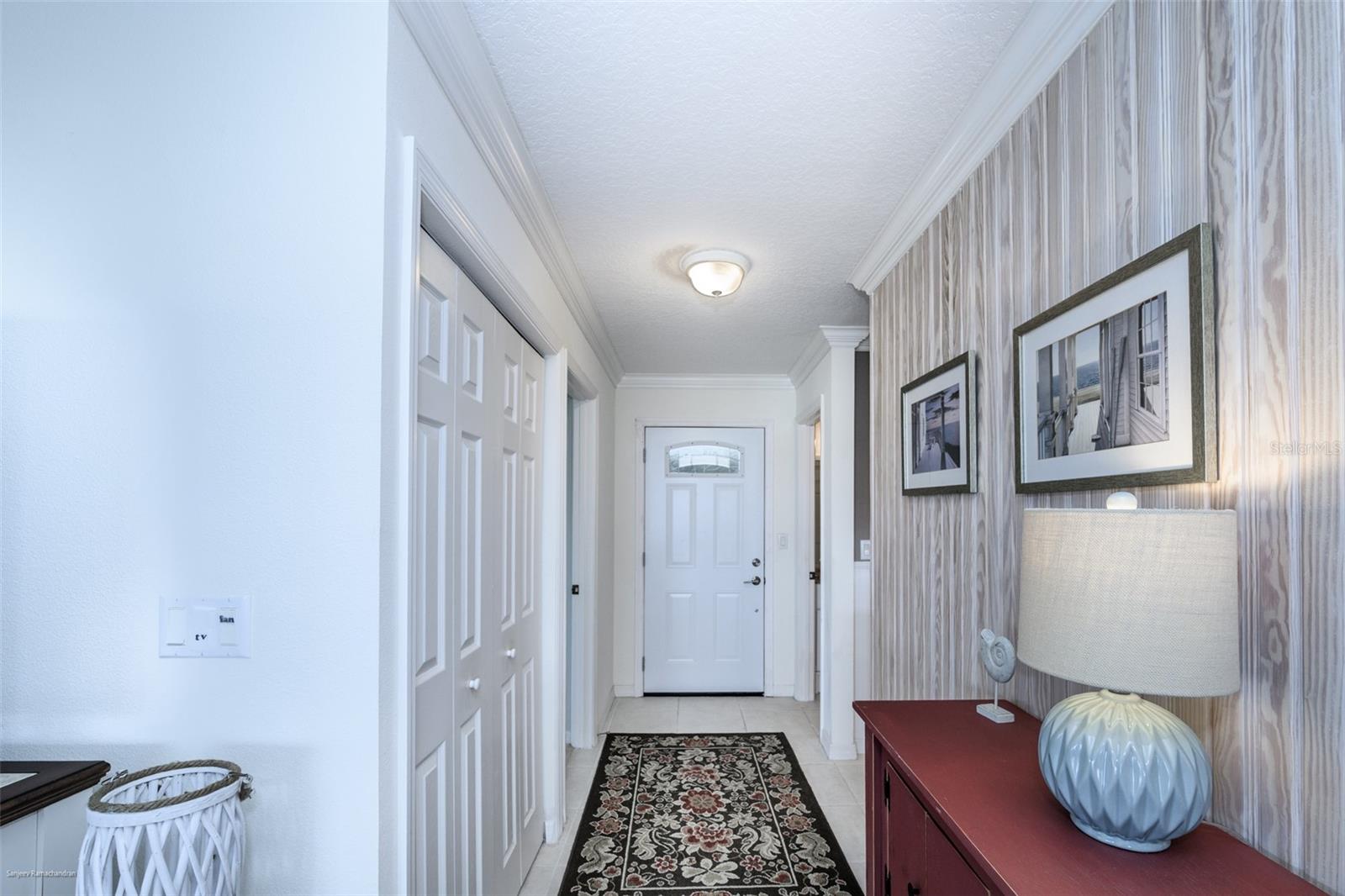 Image 6 of 82 For 1477 Park Beach Circle 33