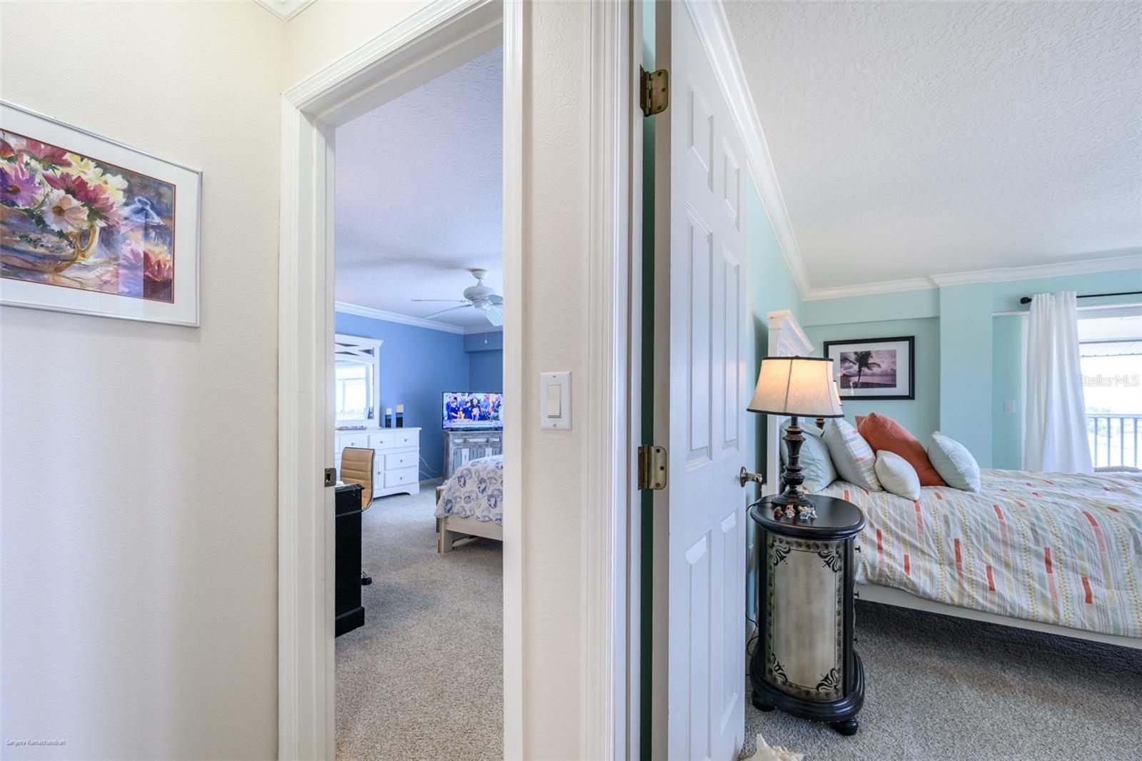 Image 61 of 82 For 1477 Park Beach Circle 33