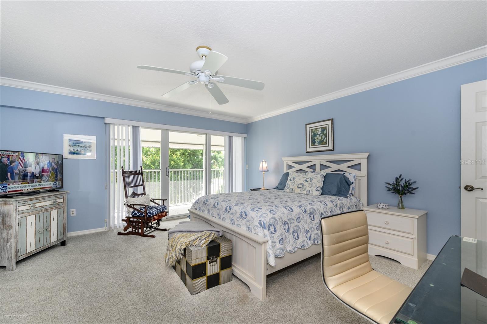 Image 63 of 82 For 1477 Park Beach Circle 33