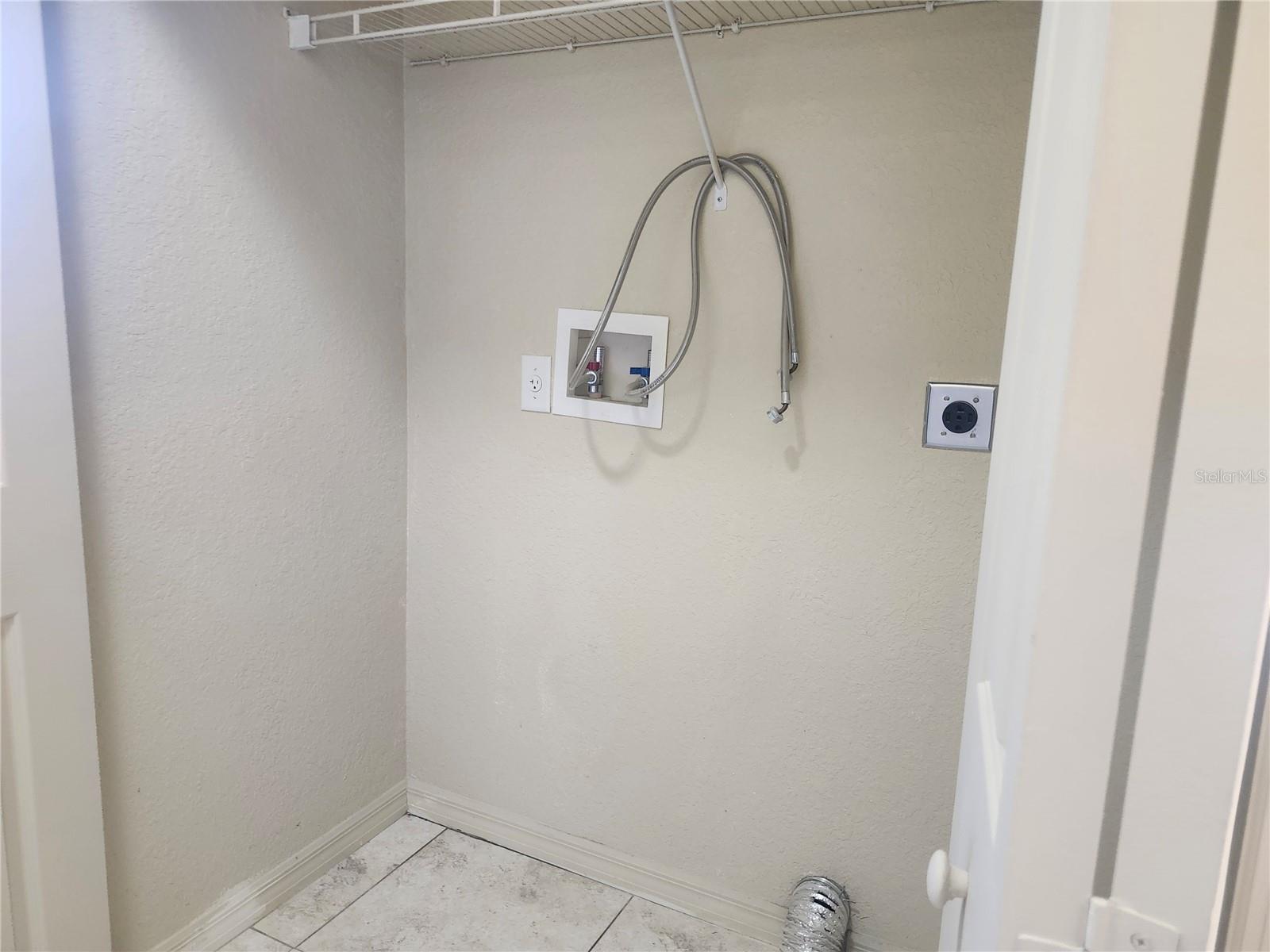 Image 10 of 18 For 1490 San Cristobal Avenue B1