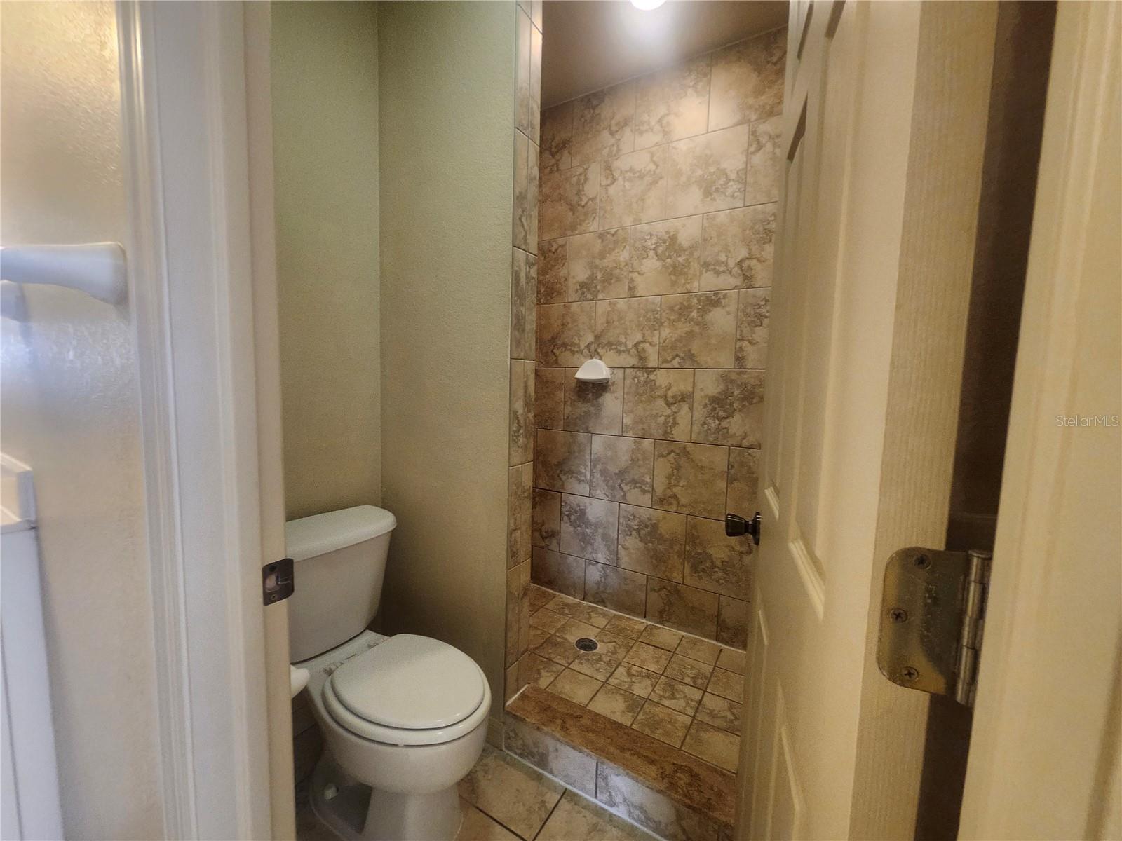 Image 14 of 18 For 1490 San Cristobal Avenue B1