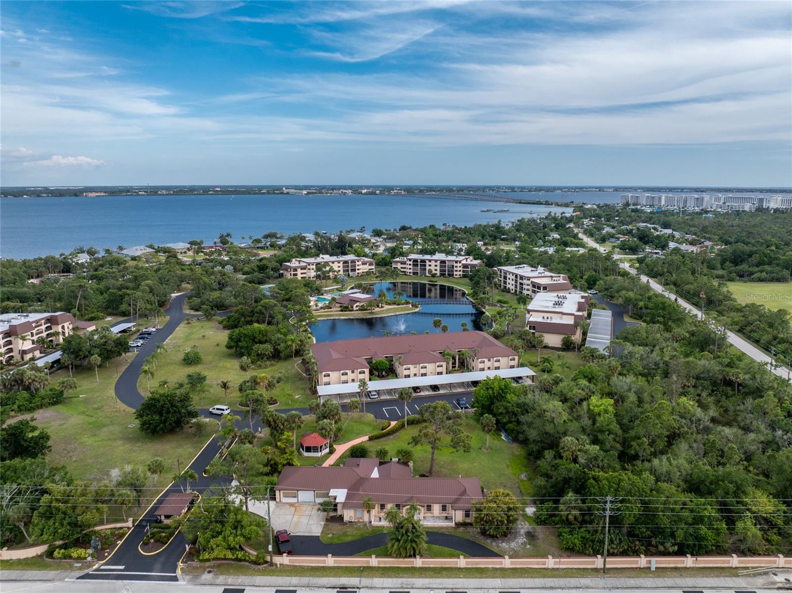 Image 68 of 87 For 23465 Harborview Road 1026