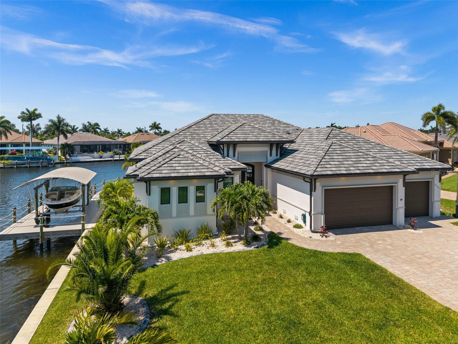 Image 3 of 50 For 5201 Skylark Court