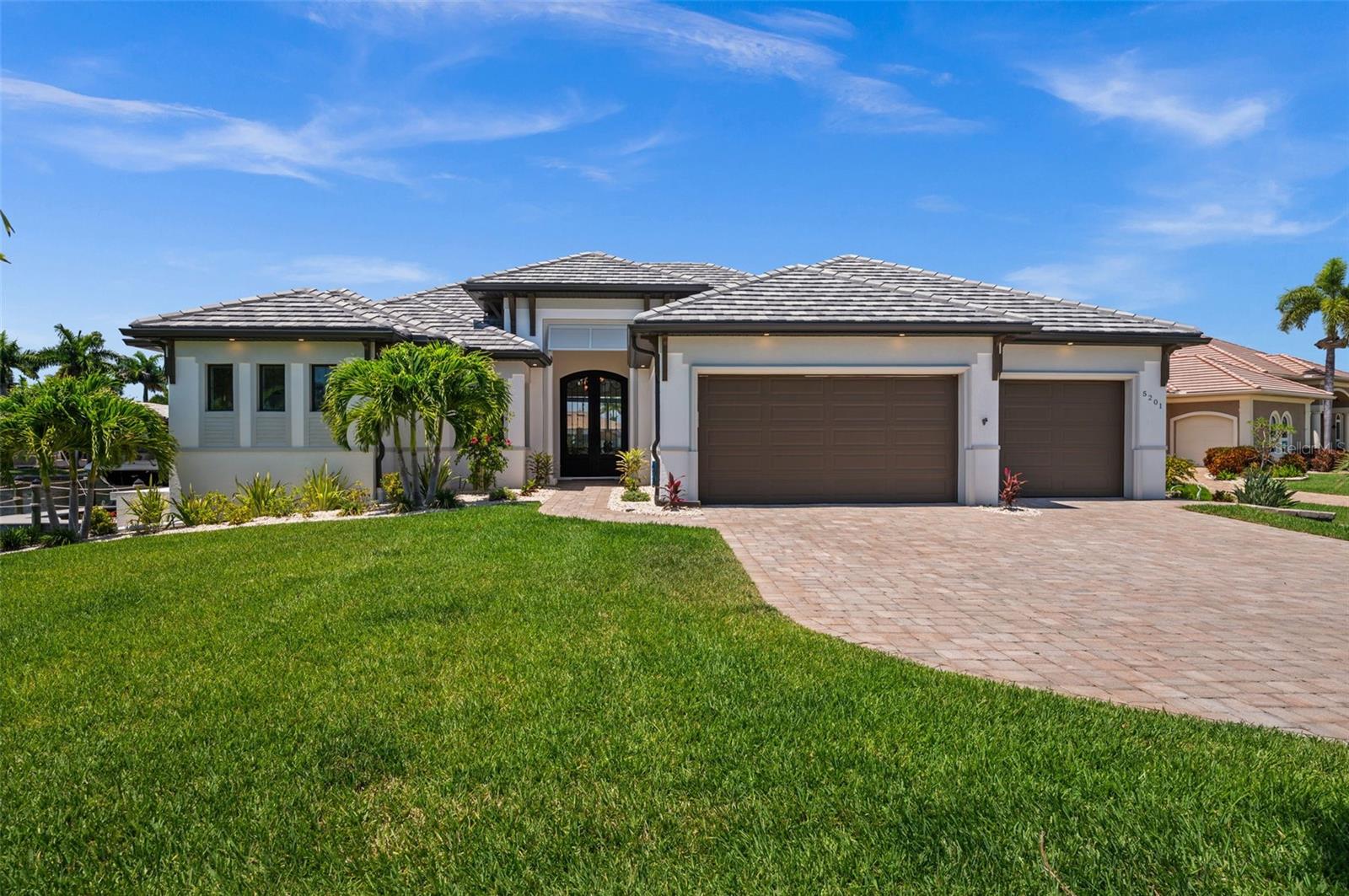 Image 6 of 50 For 5201 Skylark Court