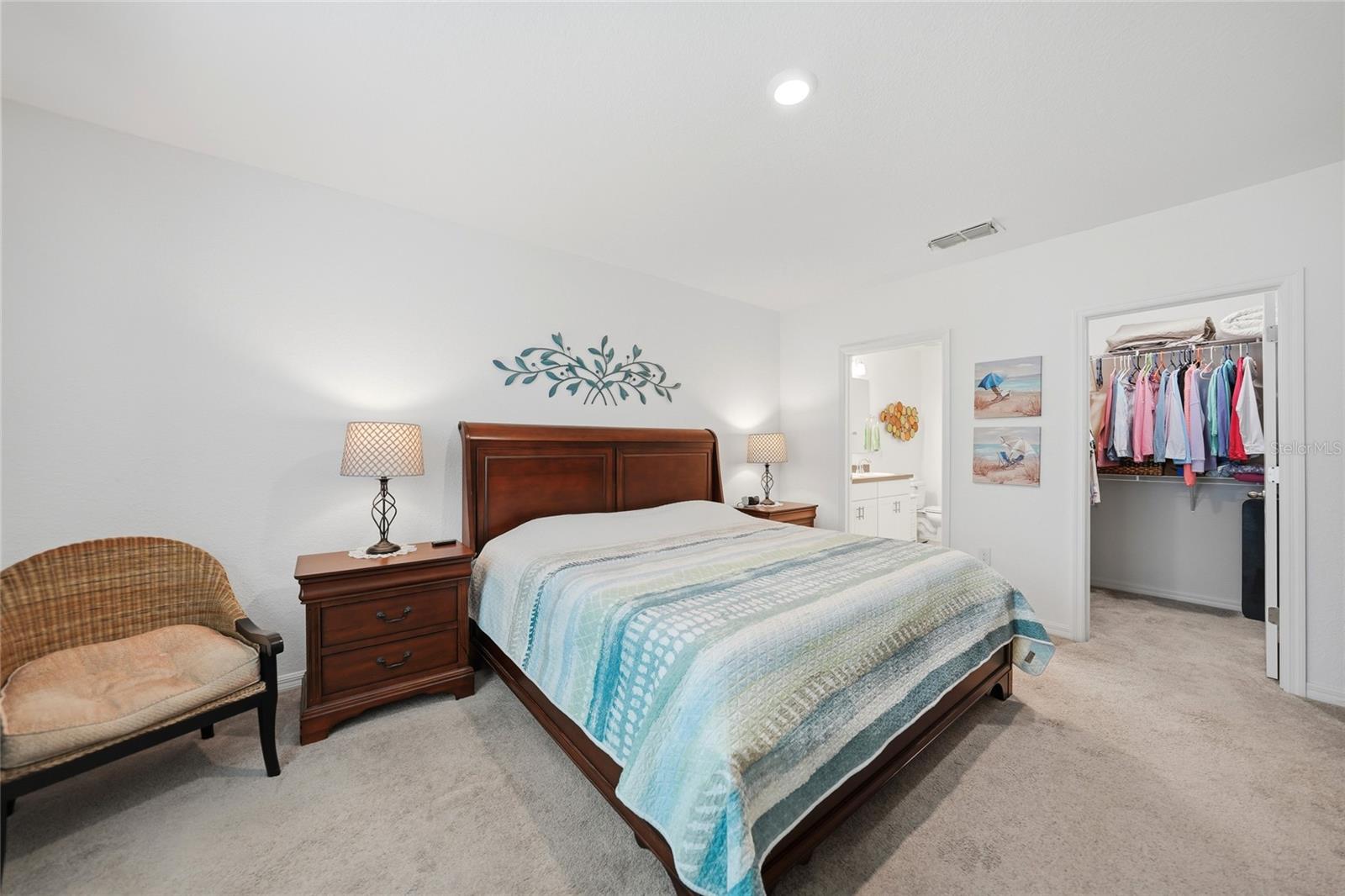 Image 12 of 31 For 25324 Aysen Drive