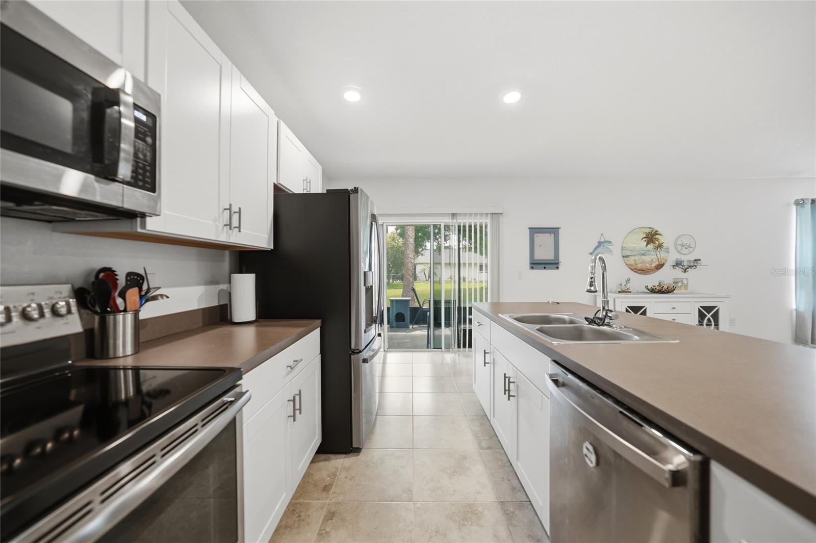 Image 9 of 31 For 25324 Aysen Drive