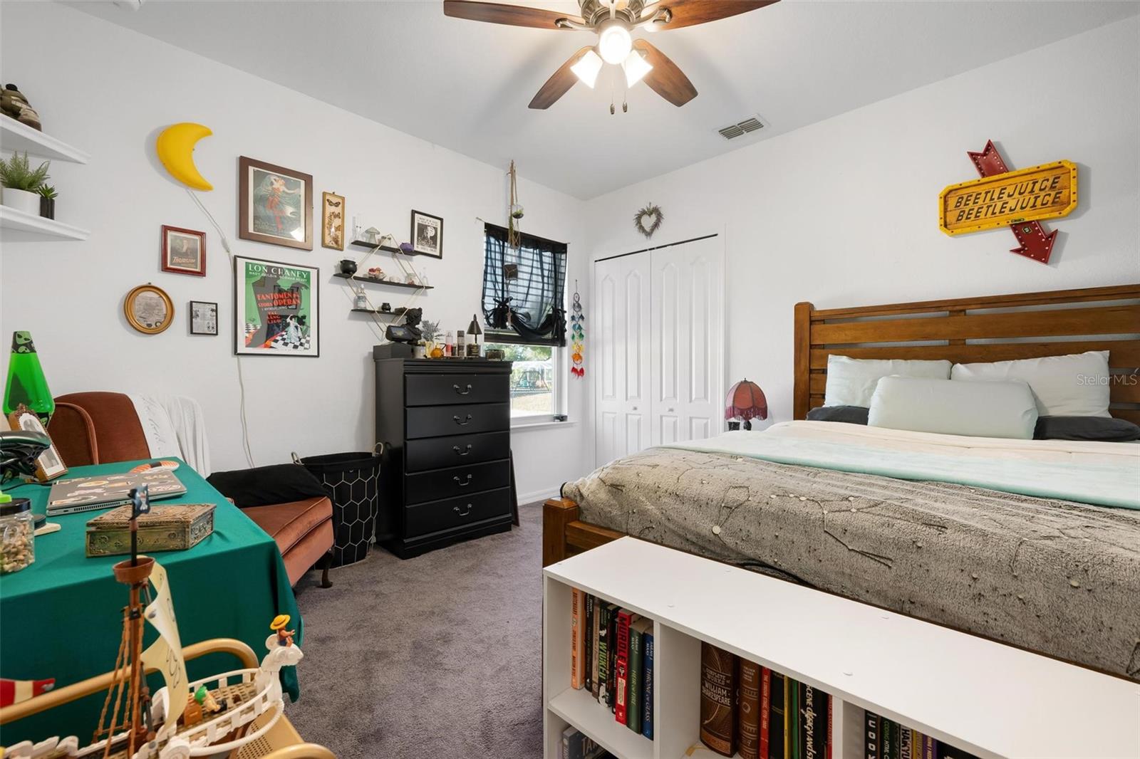 Image 23 of 44 For 25901 Aysen Drive