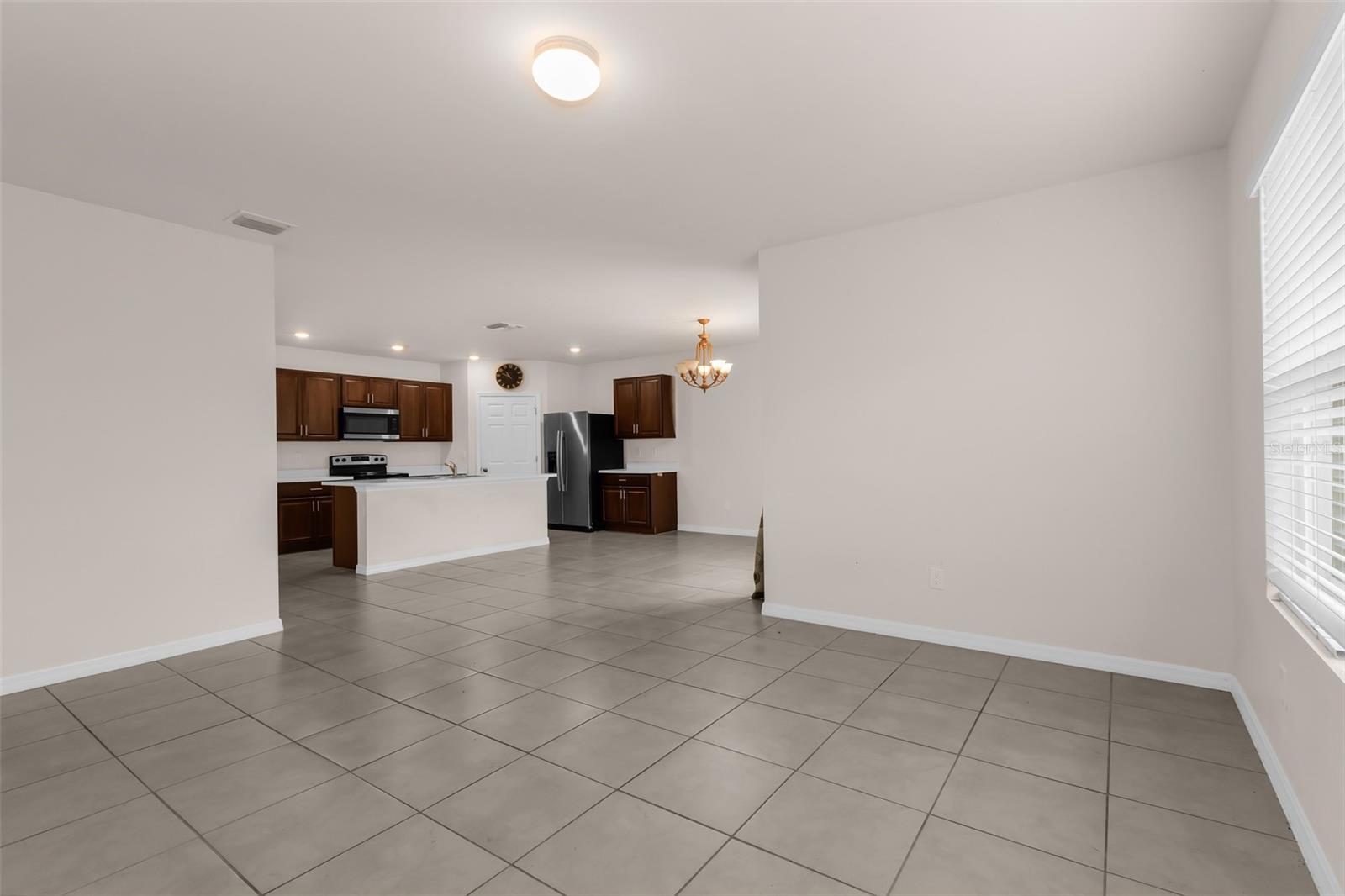Image 16 of 41 For 26567 Deep Creek Boulevard