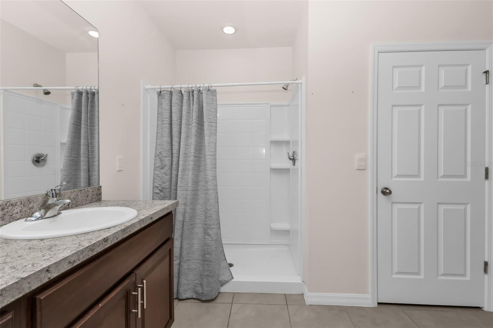 Image 20 of 41 For 26567 Deep Creek Boulevard