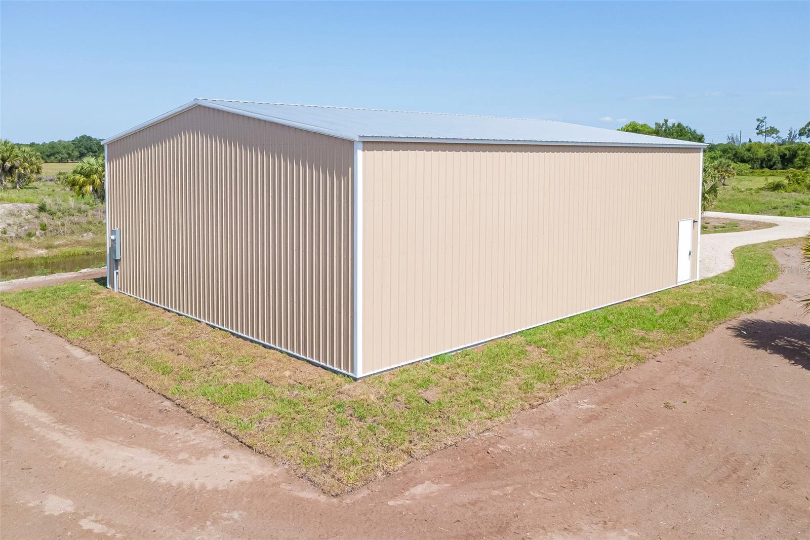 Image 4 of 15 For 6041 Grove Boulevard