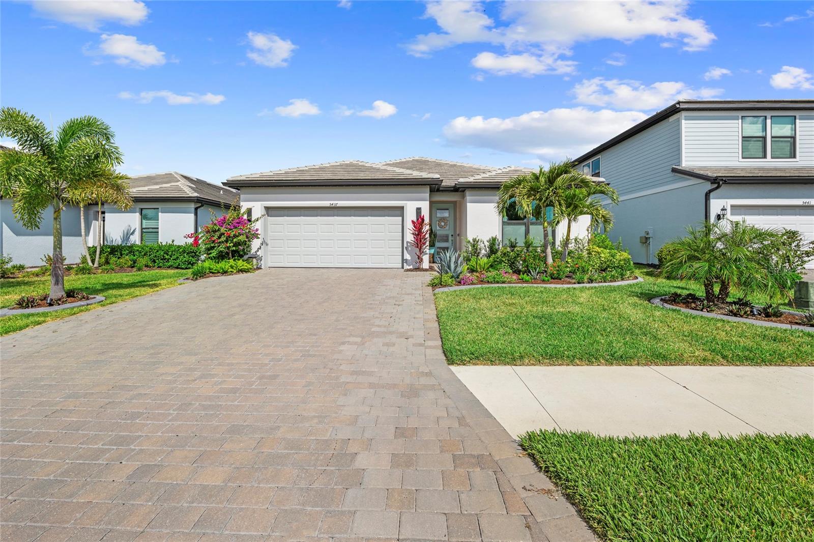 Details for 5437 Silverside Pine Court, BRADENTON, FL 34211