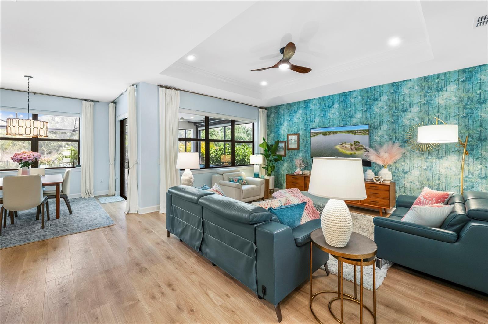 Image 14 of 59 For 5437 Silverside Pine Court