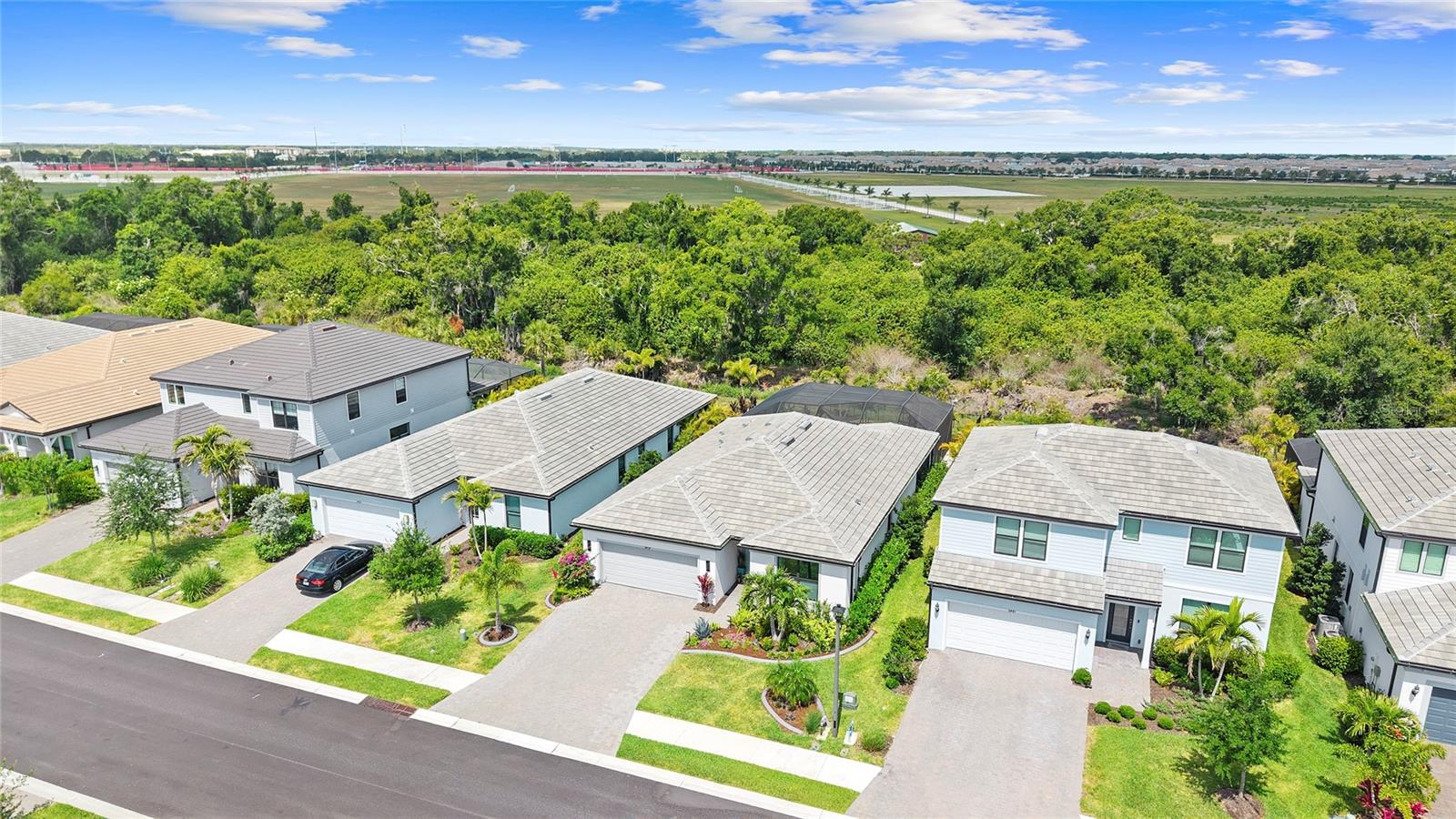 Image 52 of 59 For 5437 Silverside Pine Court