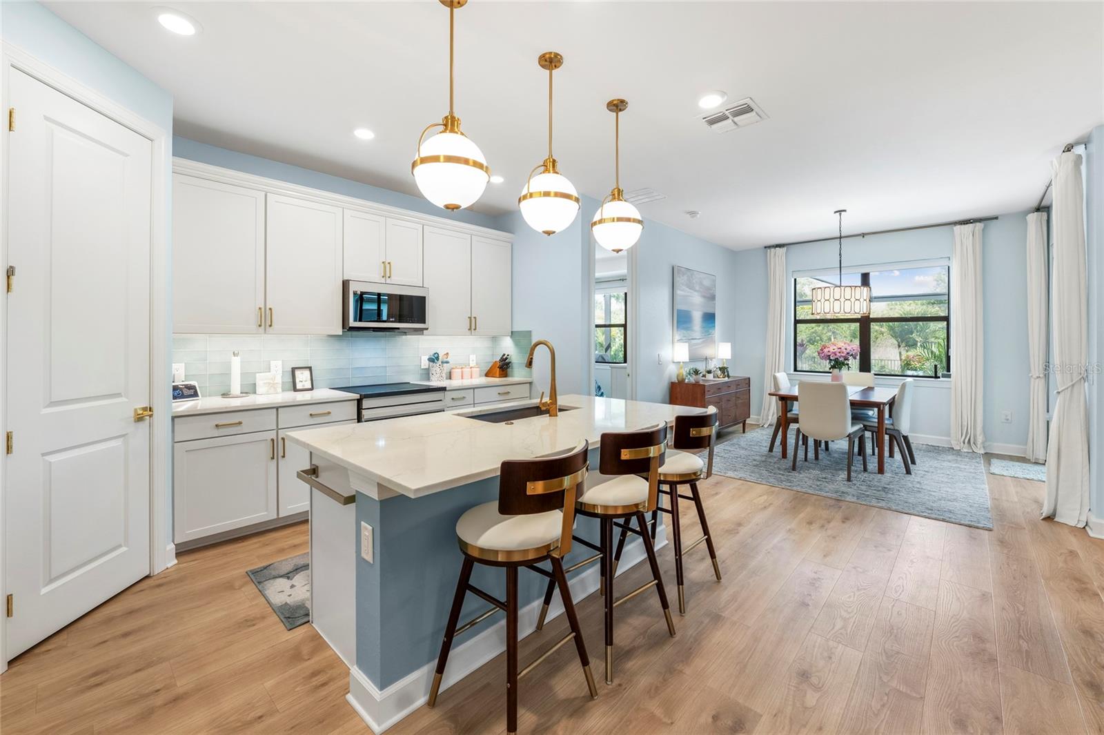 Image 8 of 59 For 5437 Silverside Pine Court