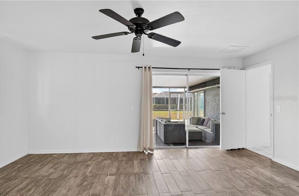 Image 25 of 58 For 918 35th Street