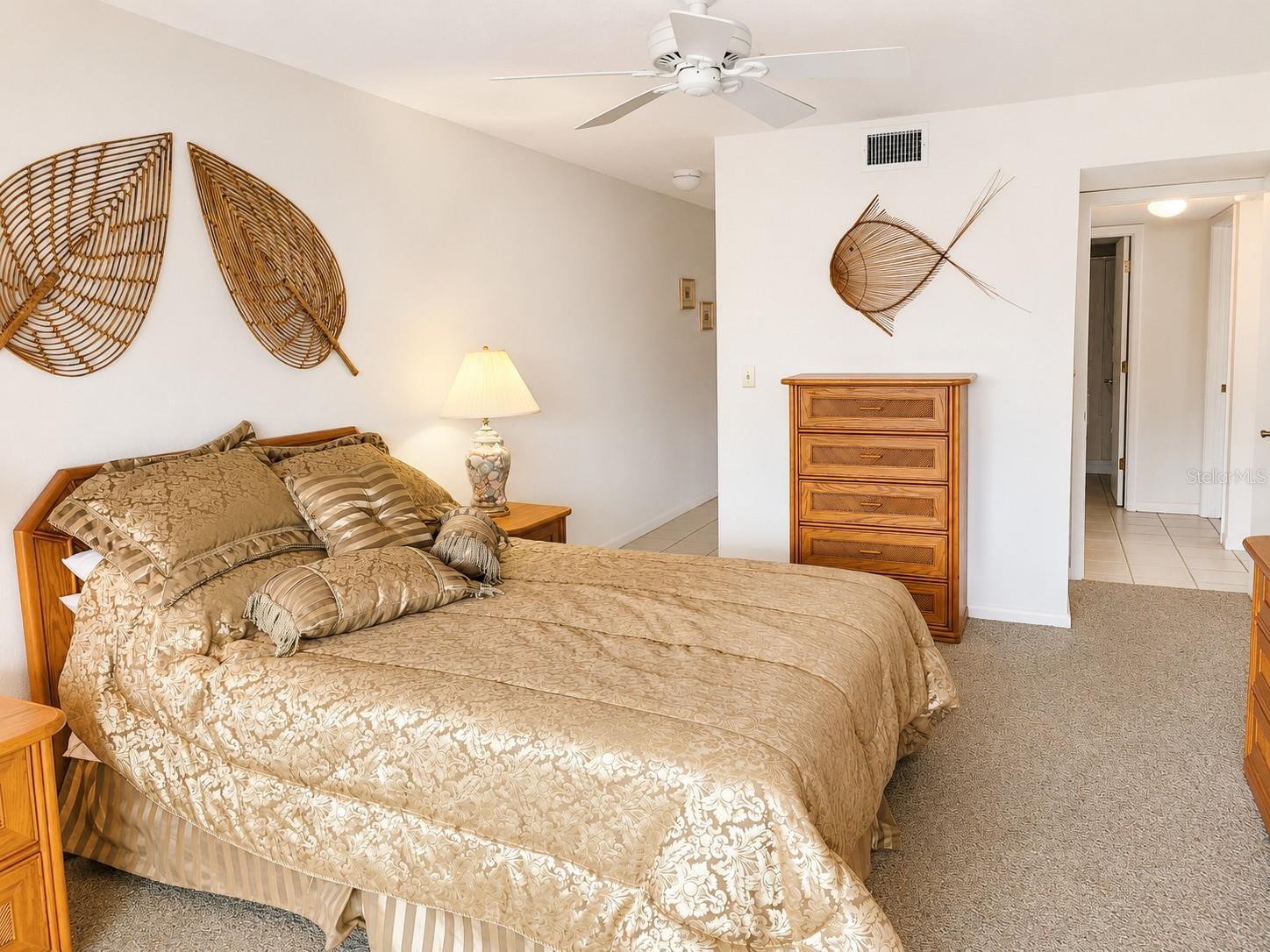 Image 13 of 22 For 3256 White Ibis Court 35