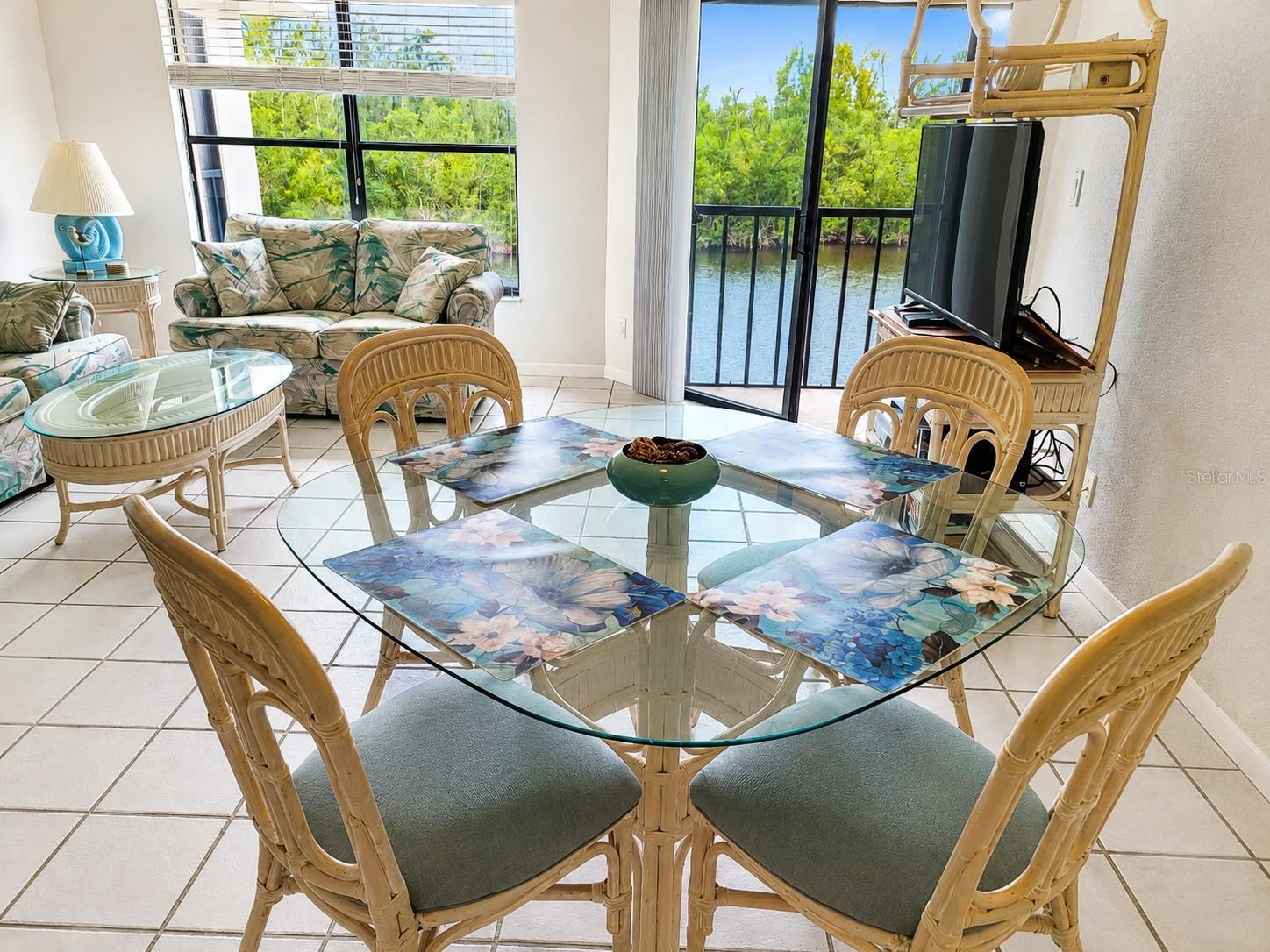Image 4 of 22 For 3256 White Ibis Court 35