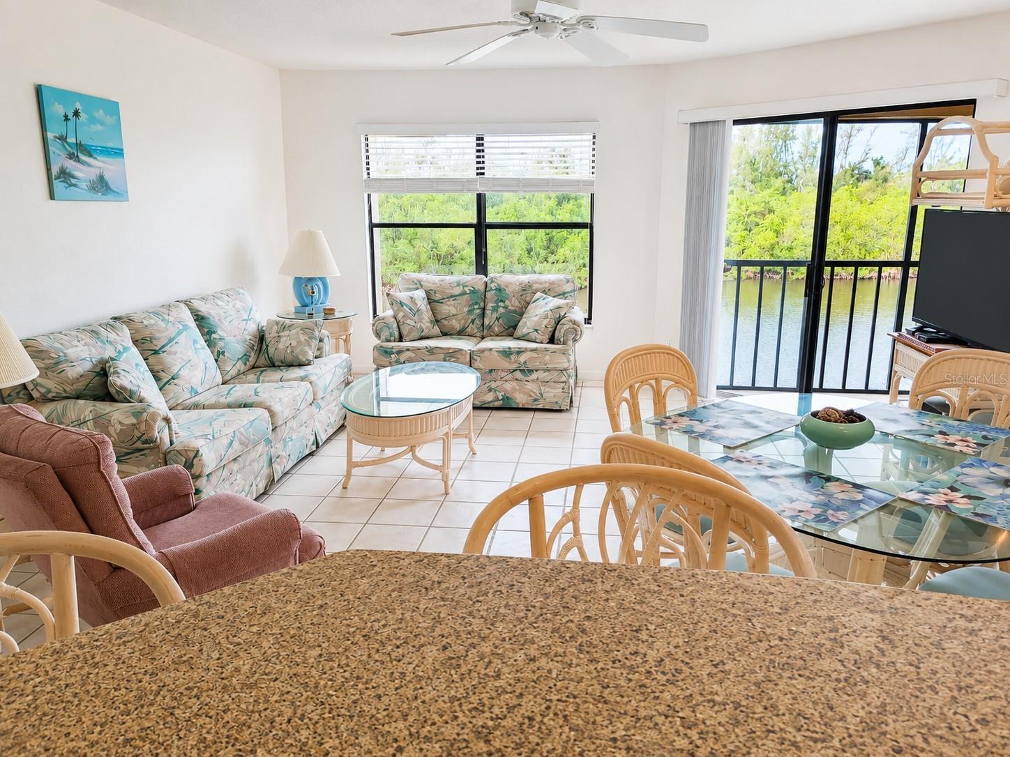Image 6 of 22 For 3256 White Ibis Court 35