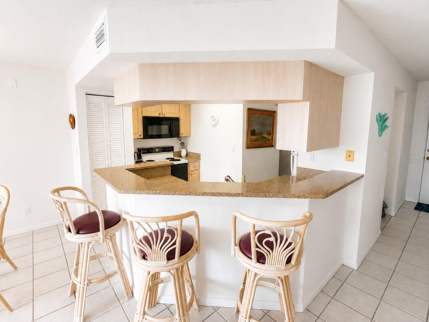 Image 7 of 22 For 3256 White Ibis Court 35