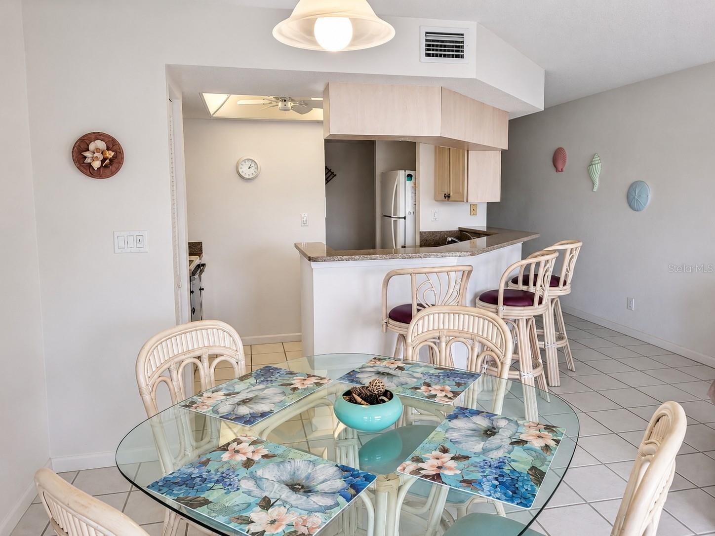 Image 9 of 22 For 3256 White Ibis Court 35