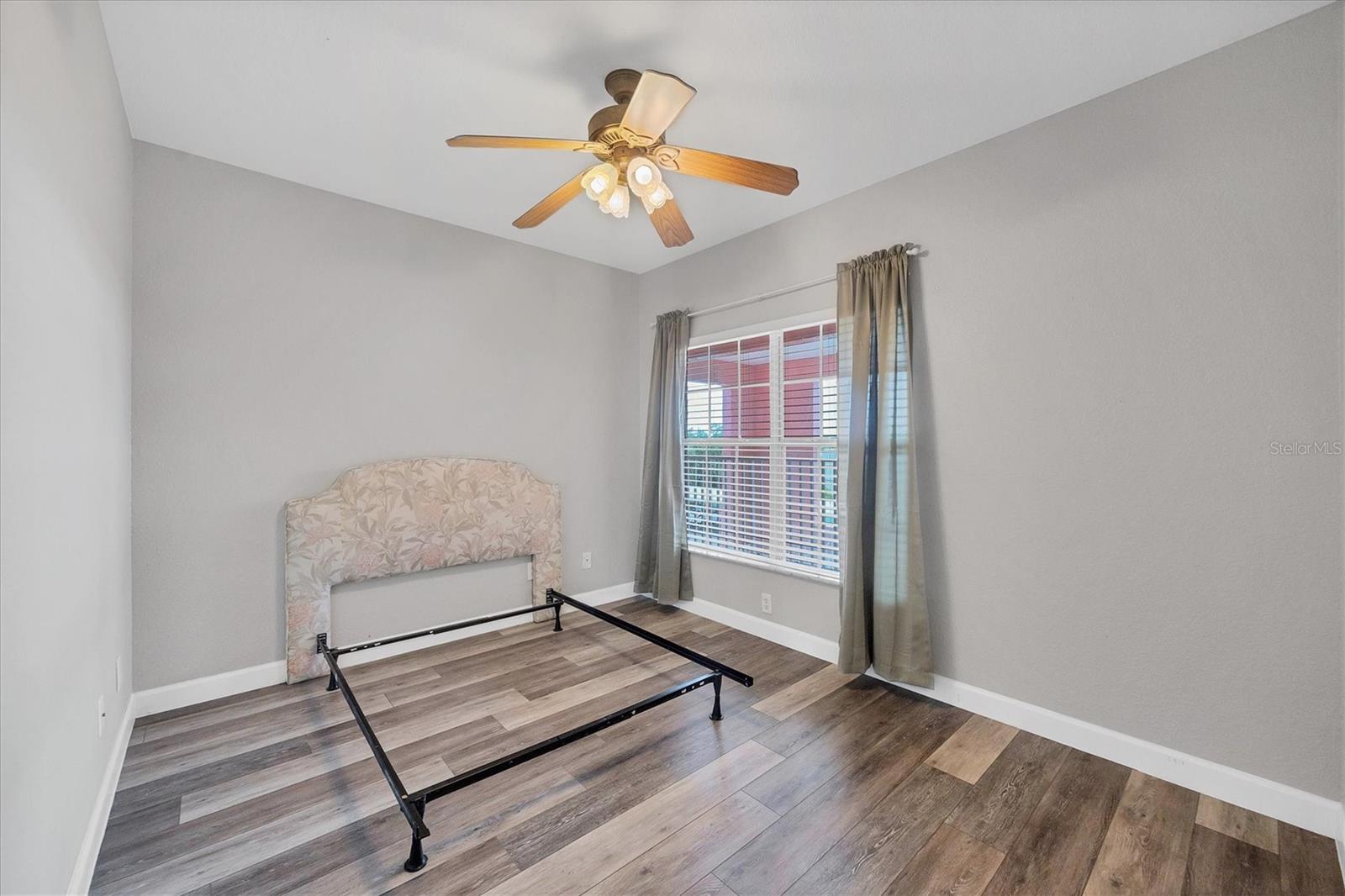 Image 21 of 39 For 2040 Willow Hammock Circle 301