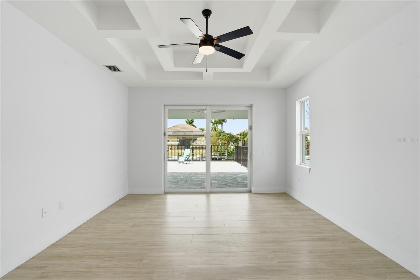 Image 21 of 68 For 1625 44th Terrace