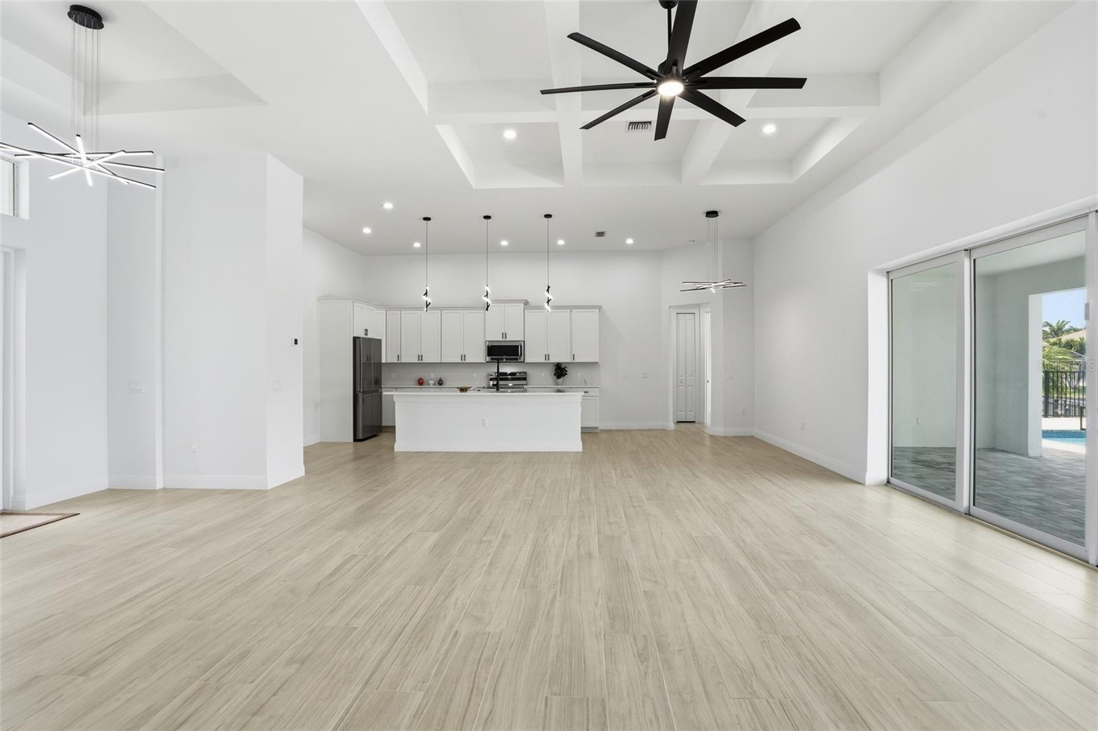 Image 6 of 68 For 1625 44th Terrace