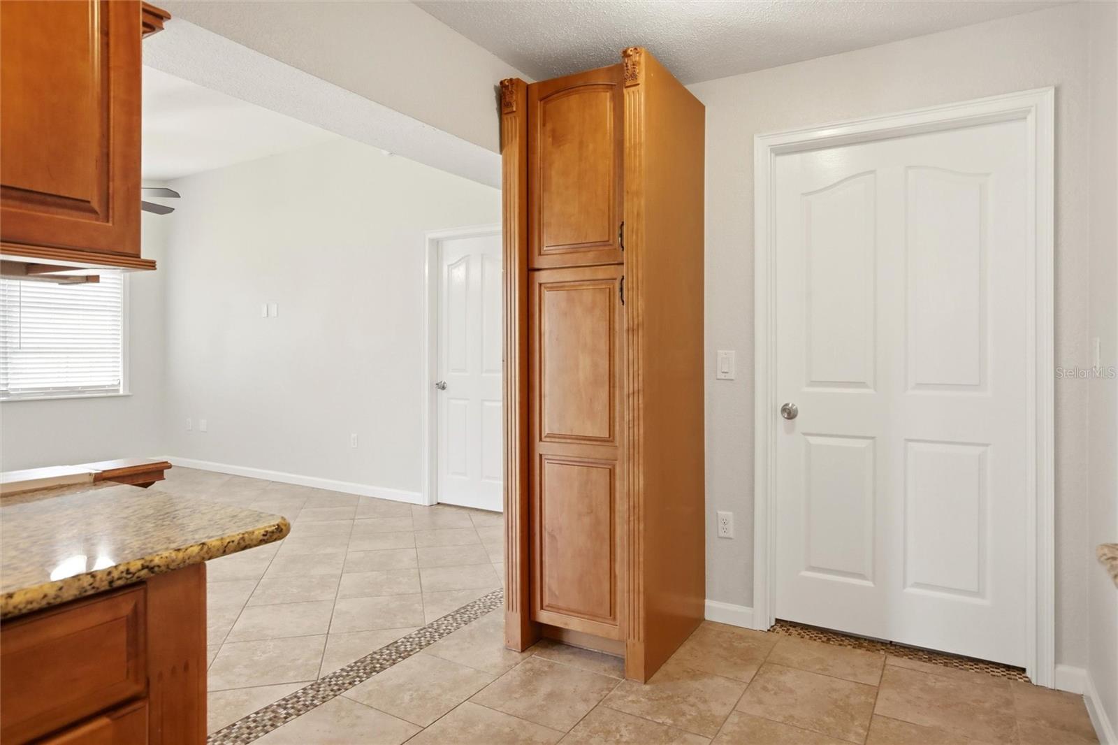 Image 15 of 41 For 4107 Michel Tree Street