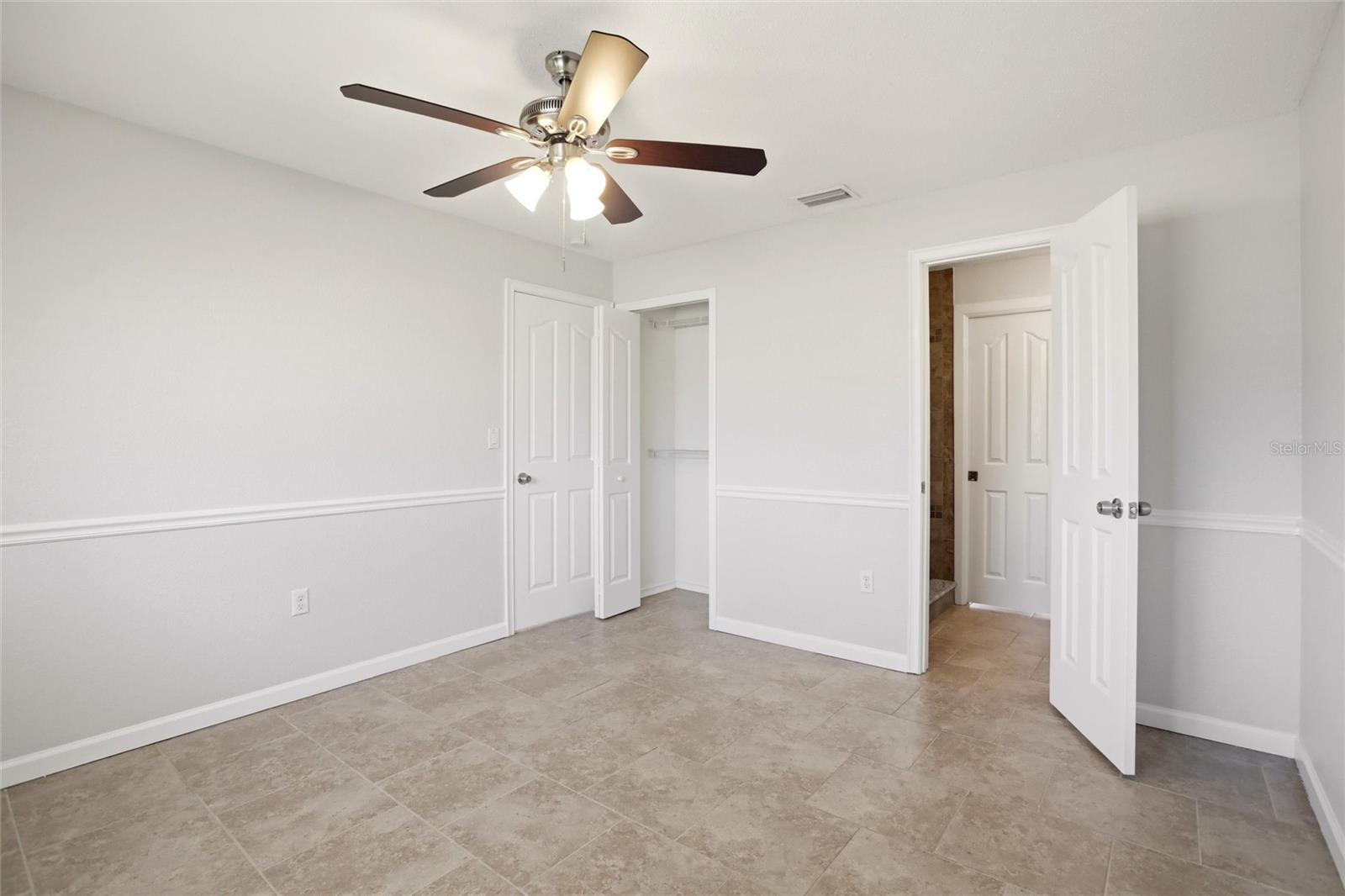 Image 21 of 41 For 4107 Michel Tree Street
