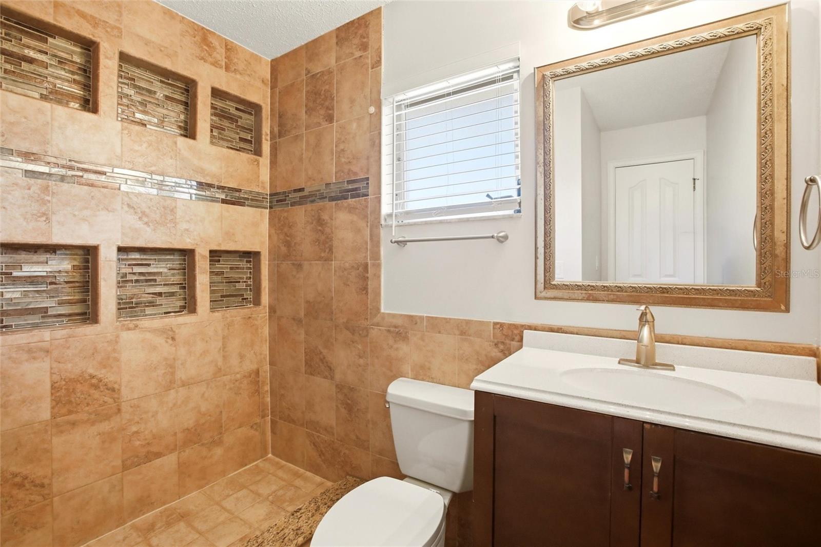 Image 31 of 41 For 4107 Michel Tree Street