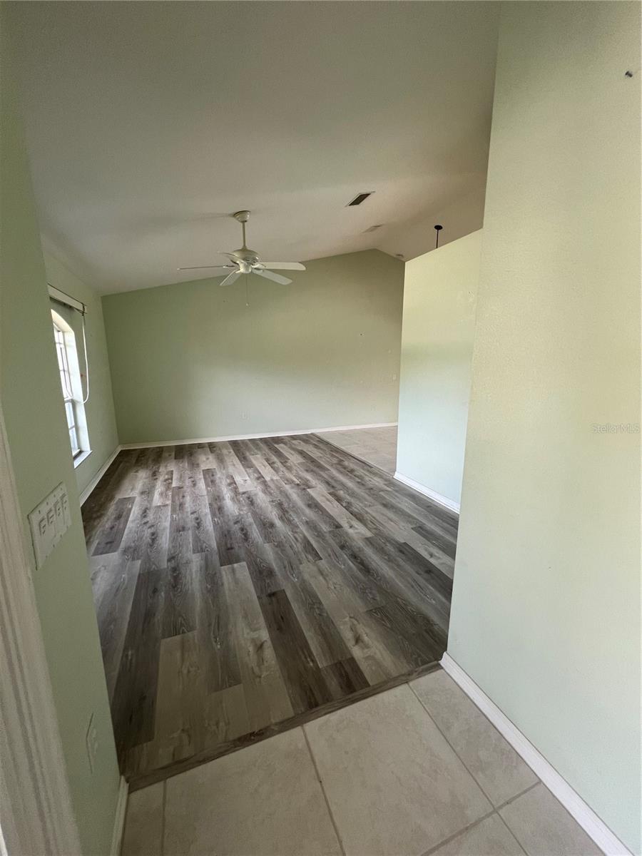 Image 5 of 33 For 285 Millport Street Nw