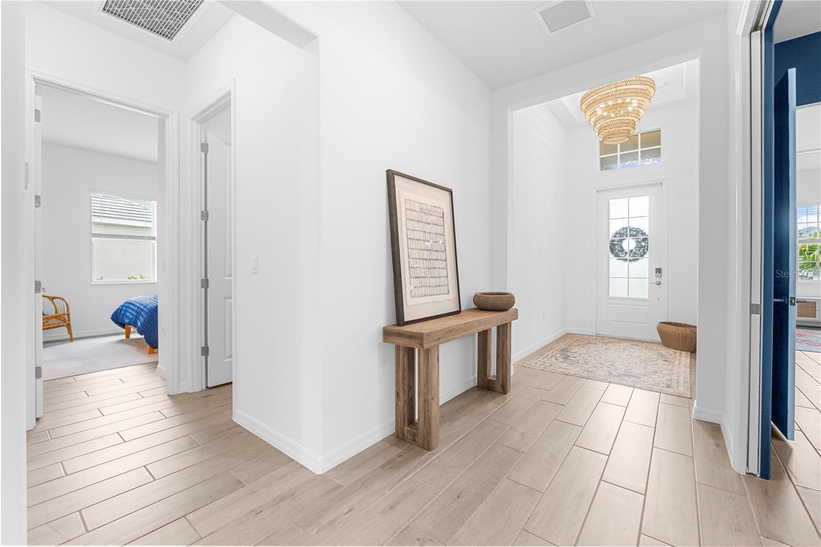 Image 10 of 72 For 15847 Sugar Hill Drive