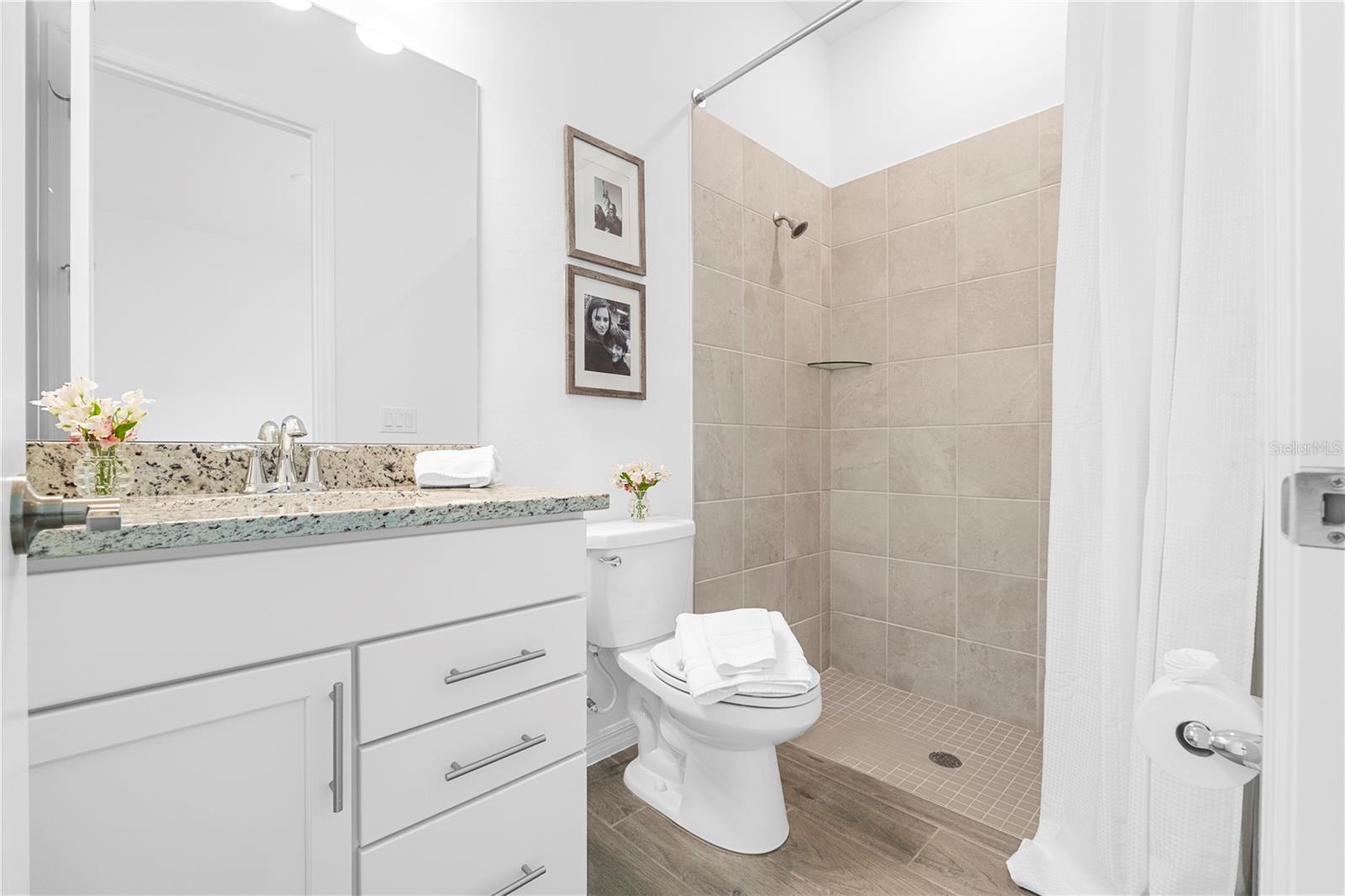 Image 14 of 72 For 15847 Sugar Hill Drive