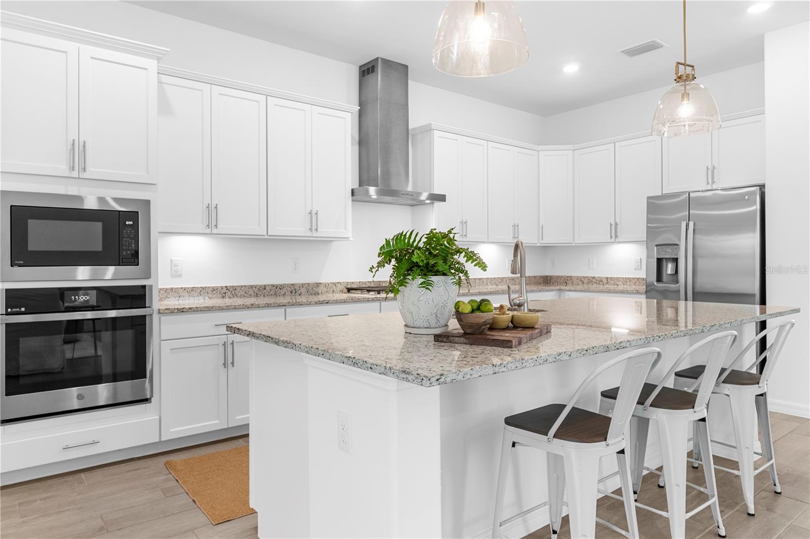 Image 17 of 72 For 15847 Sugar Hill Drive