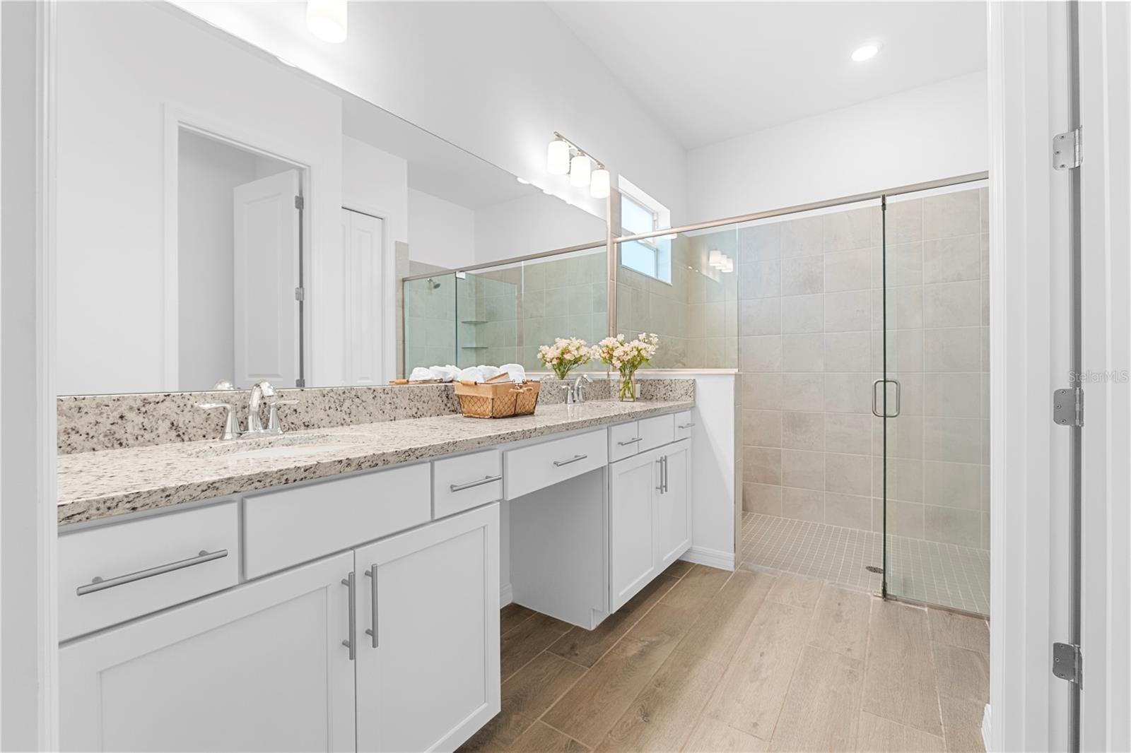 Image 27 of 72 For 15847 Sugar Hill Drive