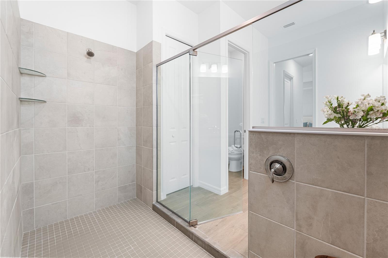 Image 28 of 72 For 15847 Sugar Hill Drive