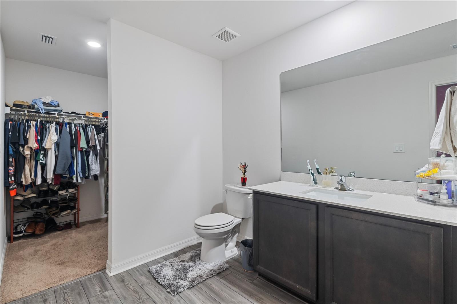 Image 22 of 46 For 3609 Markle Avenue
