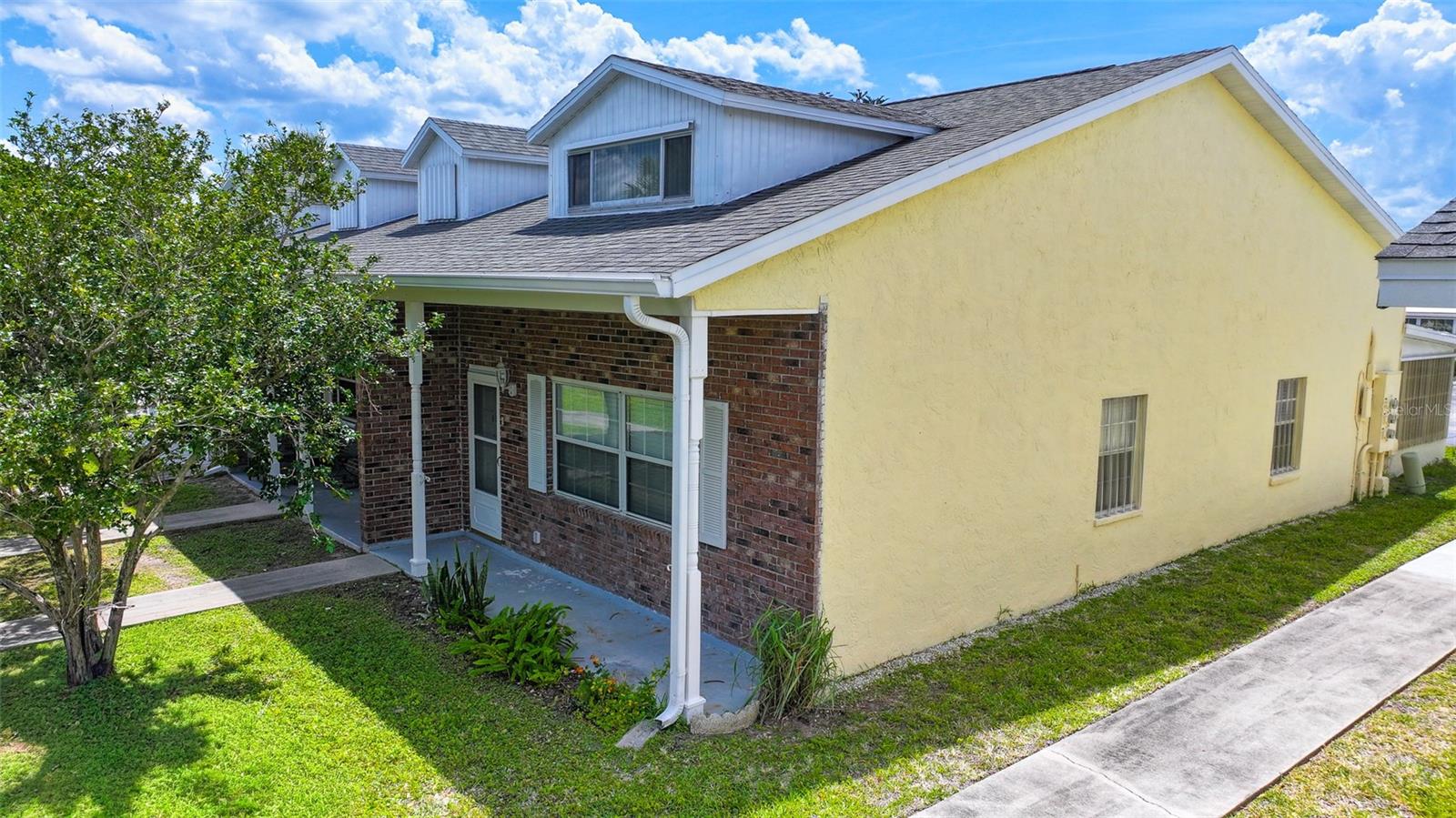 Details for 8520 Us Highway 1  D3, MICCO, FL 32976
