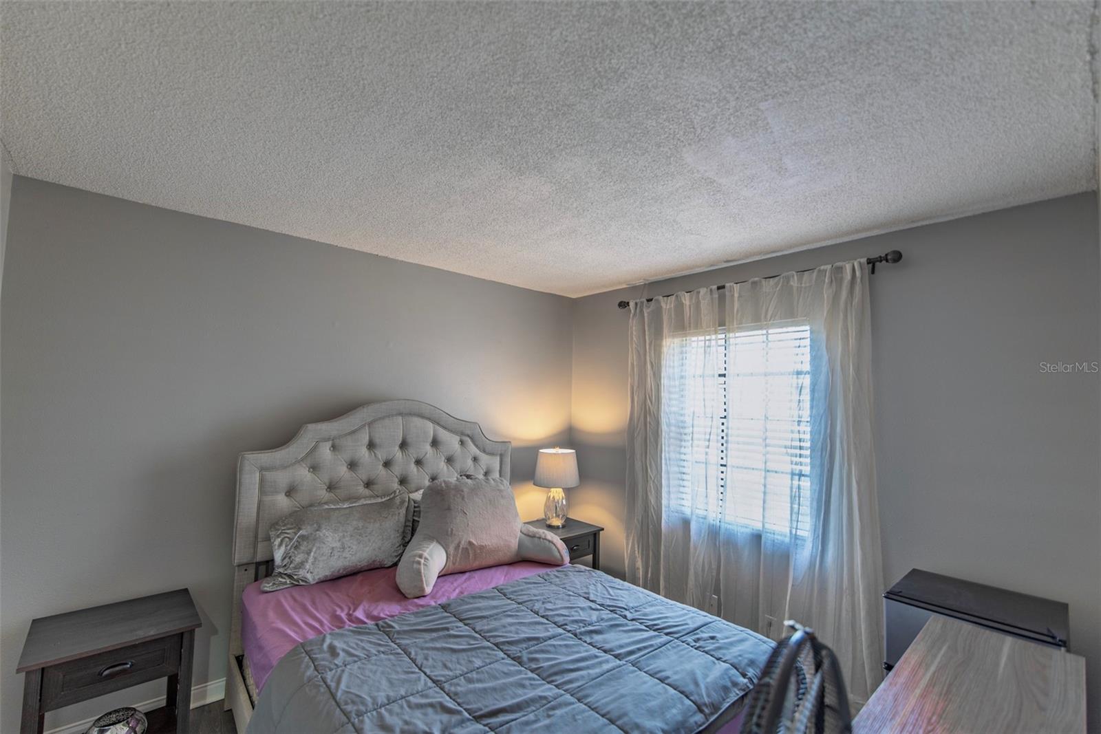 Image 7 of 14 For 19505 Quesada Avenue Jj104