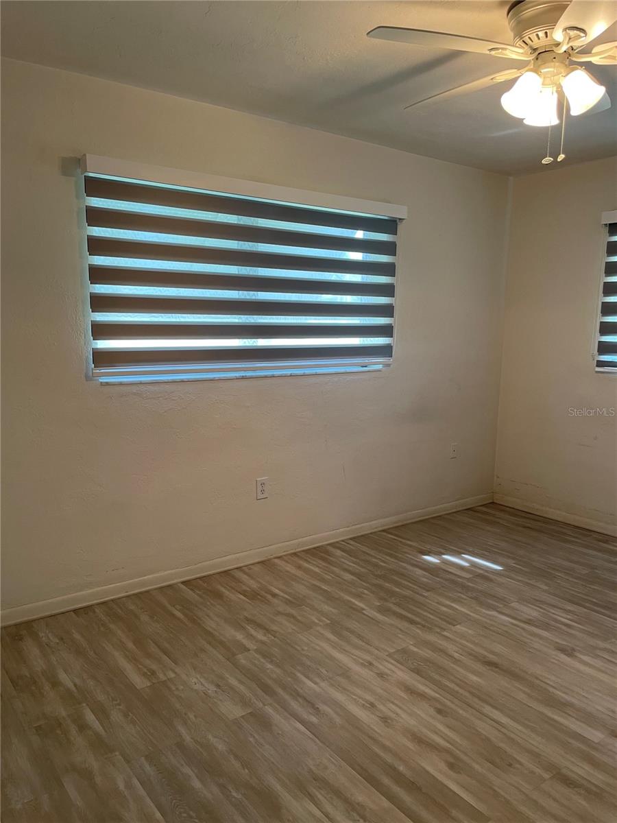 Image 11 of 19 For 2171 Birchcrest Boulevard