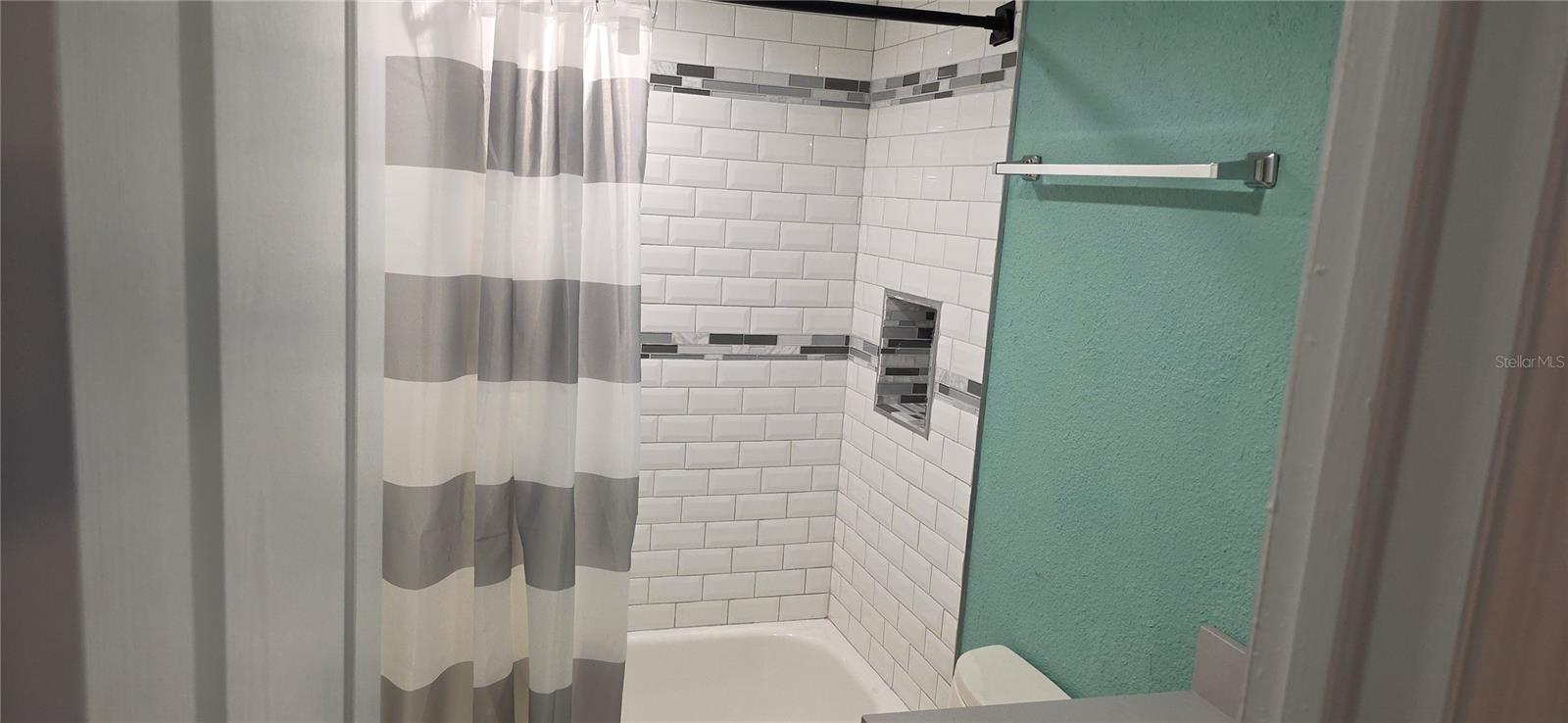 Image 8 of 26 For 22523 Westchester Boulevard 101b