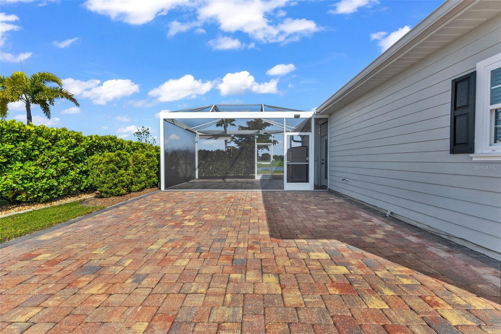 Image 41 of 89 For 8306 Sand Crane Lot 87 Circle