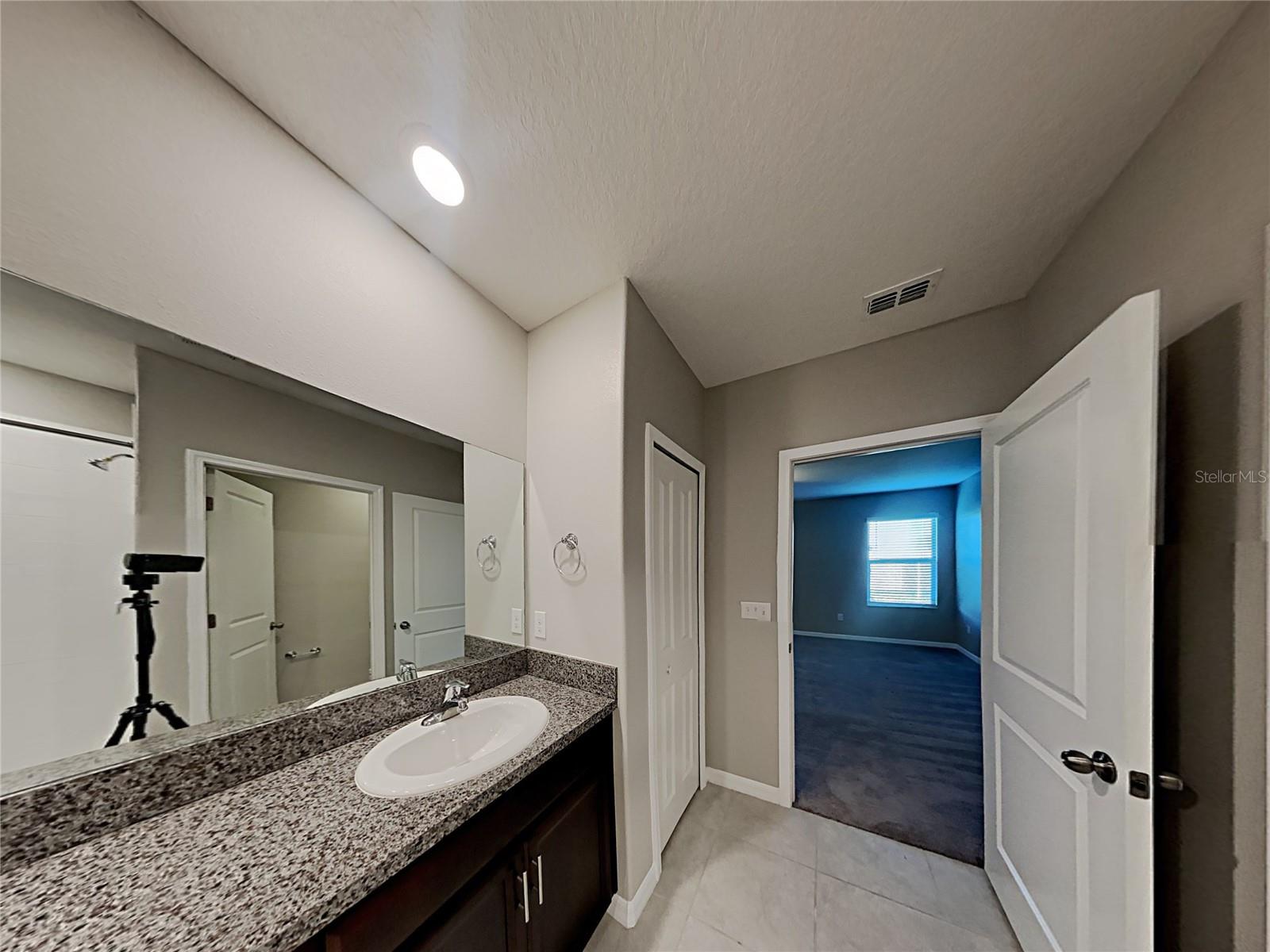 Image 12 of 35 For 4436 Eternal Prince Drive