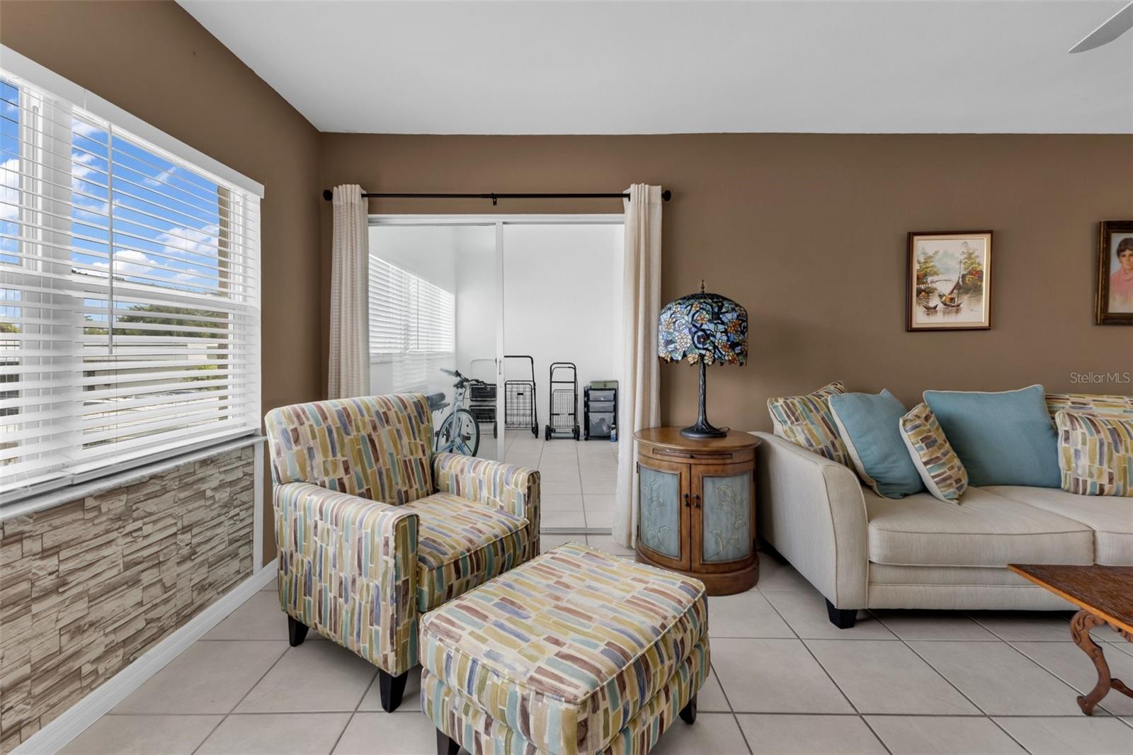 Image 12 of 29 For 3100 Harbor Boulevard 203